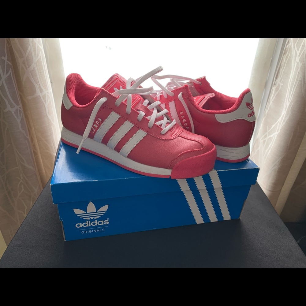 Adidas Samoa Sneaker- EXCELLENT CONDITION